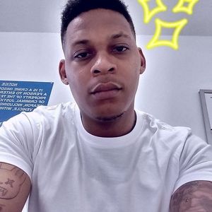 Meet your Posher, Lessie